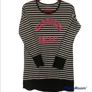 VICTORIA’S SECRET Women’s Jailbird Top.